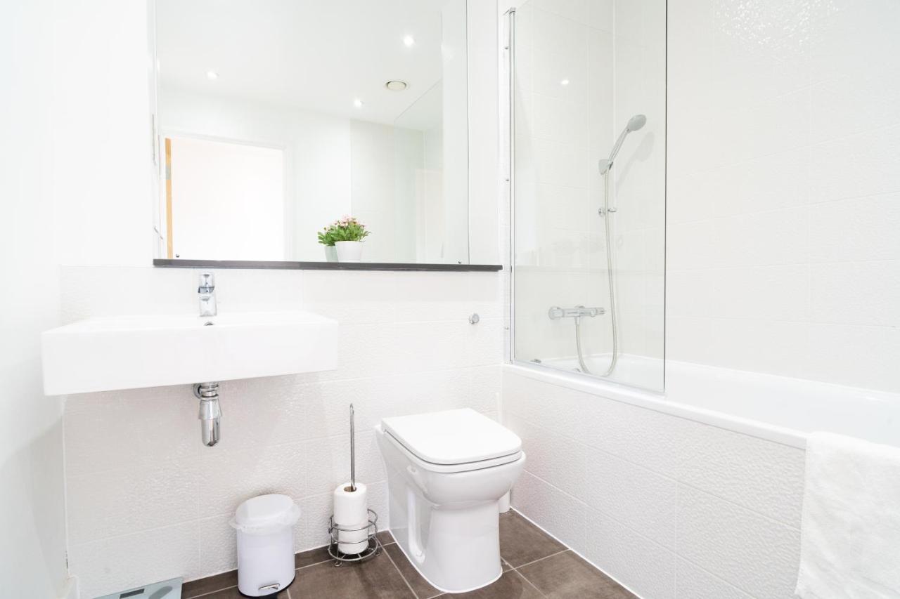 ⭑ Modern Town Centre Apartment ⭑ Bournemouth Exterior photo